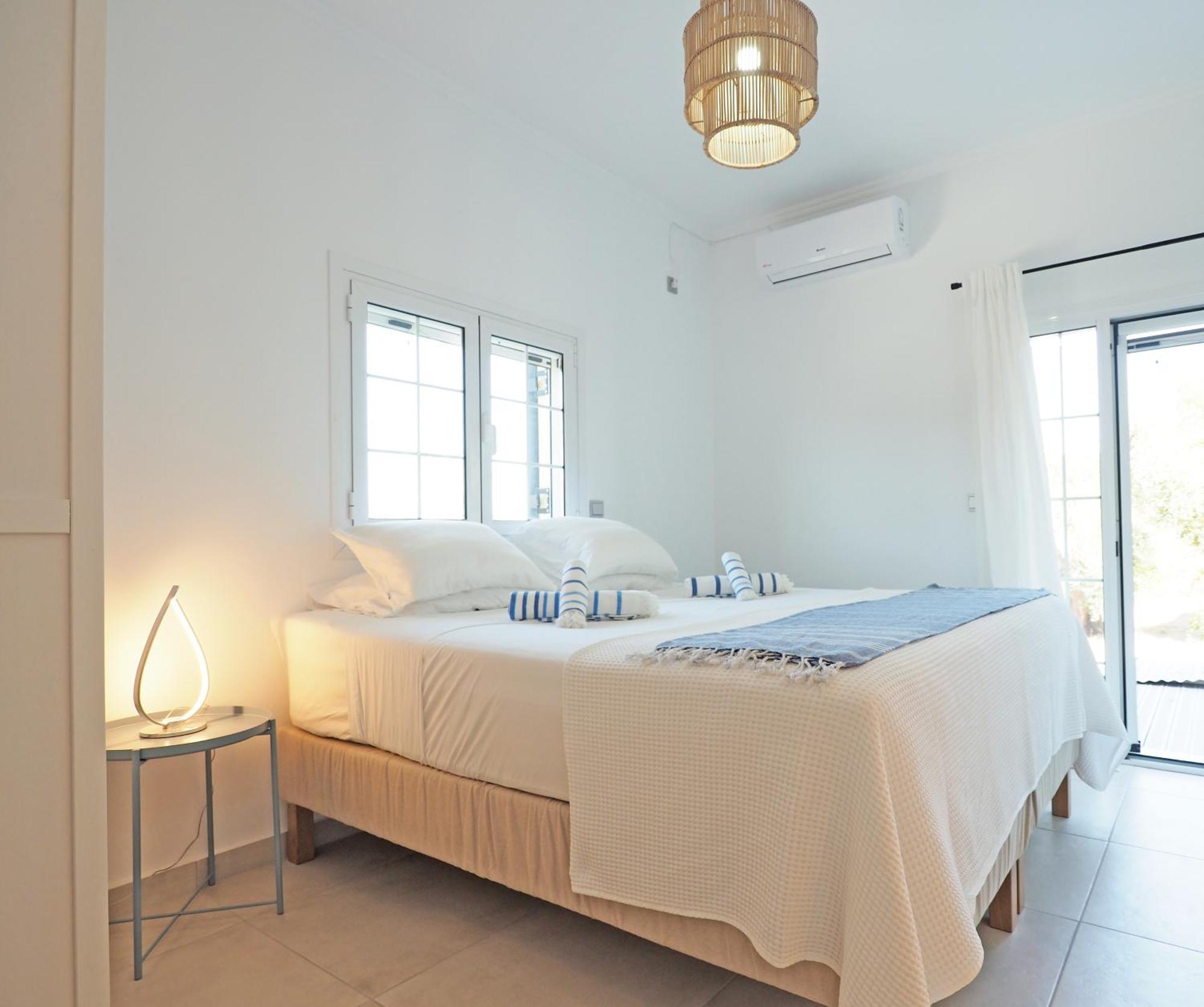 Little Iremia Apartment